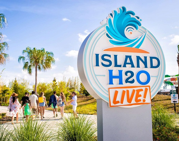 Island H2O Live Ticket